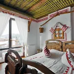 Stara Pravda - History Hotel 2*